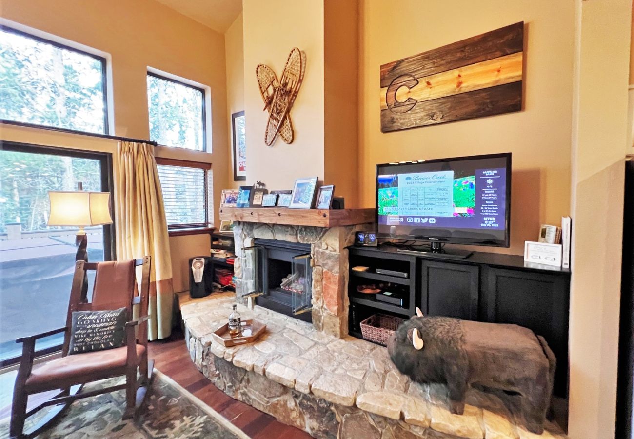 Condominium in Breckenridge - Walk to Lift + Historic Breck, Private Hot Tub