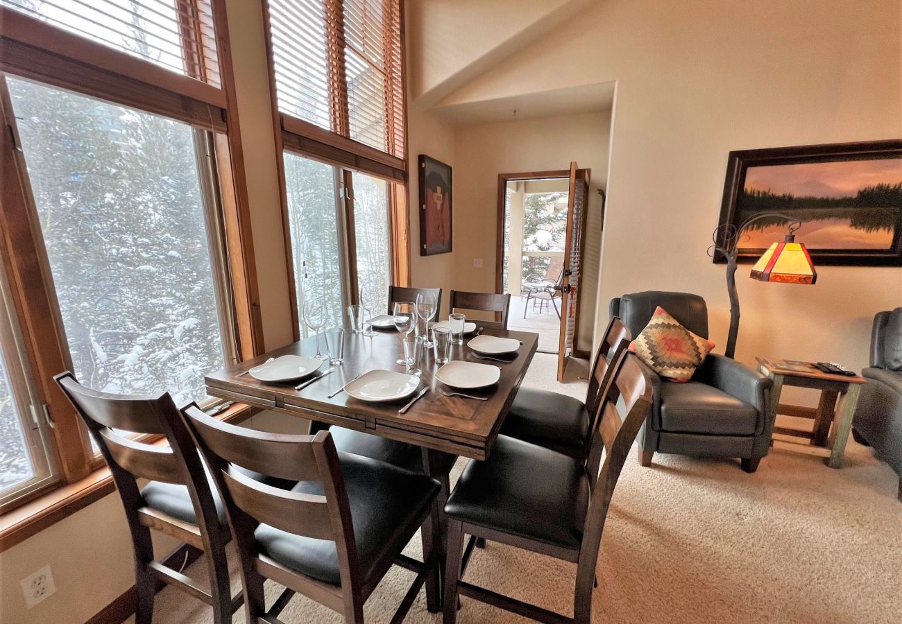 Condominium in Breckenridge -  Ski In-Out, HT, Pool, Sauna, Walk to Breck