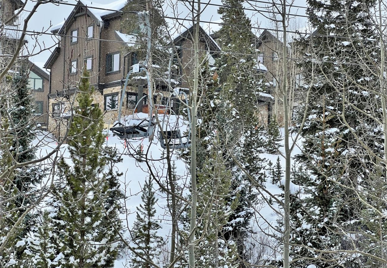 Condominium in Breckenridge -  Ski In-Out, HT, Pool, Sauna, Walk to Breck