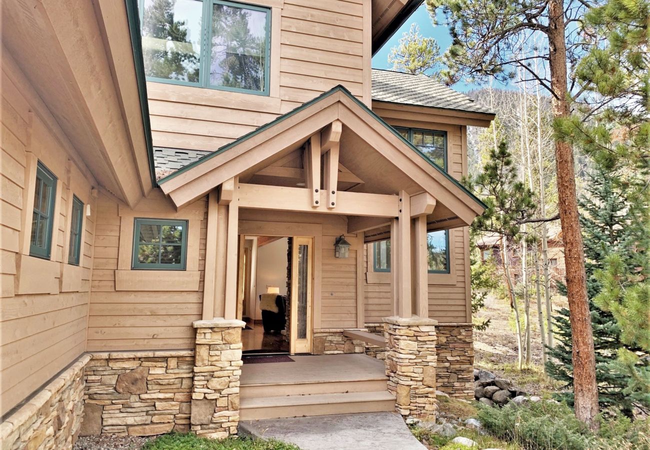 House in Frisco - Wow Gourmet Kitchen Theater Rm Ensuite Bedrooms