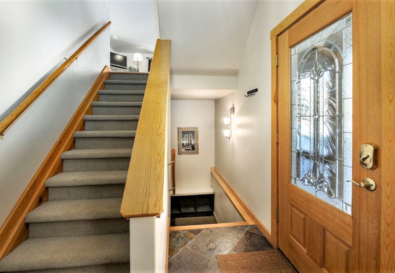 Townhouse in Frisco - Near Main St Frisco Lake+ 5 Ski Resorts, Festivals 