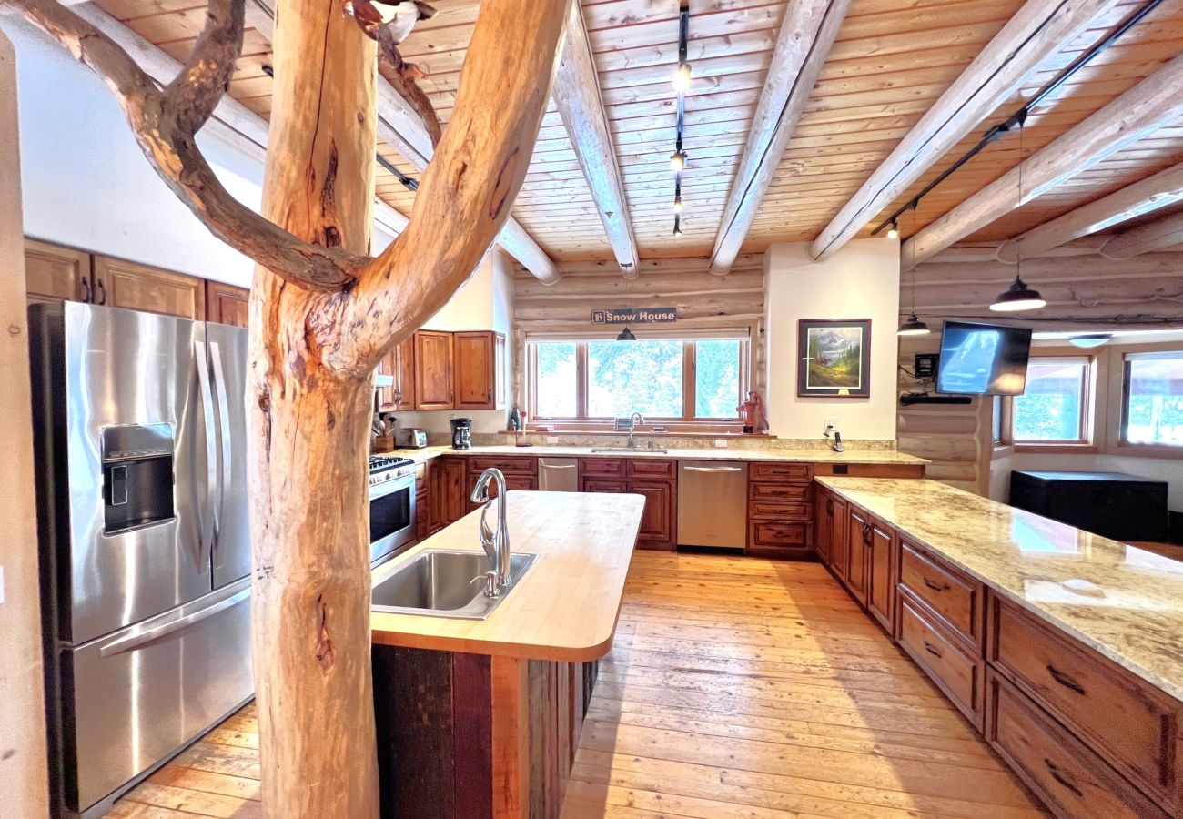 Cabin in Breckenridge - Log Home WOW Mtn. Views Log Stove 10 min. to Breck